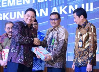Mahkamah Agung menerima Laporan Hasil Pemeriksaan (LHP) Keuangan dari Badan Pemeriksa Keuangan (BPK) dengan predikat Wajar Tanpa Pengecualian