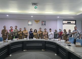 Analis Perkara Peradilan PTA KALTARA Mewakili Kepaniteraan PTA KALTARA Menghadiri Rapat Tim Pertimbangan Perizinan Pengangkatan Anak (PIPA)